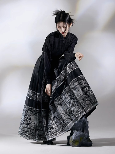 新中式轻国风马面裙套装女春秋高级感气质长袖上衣半身裙子两件套