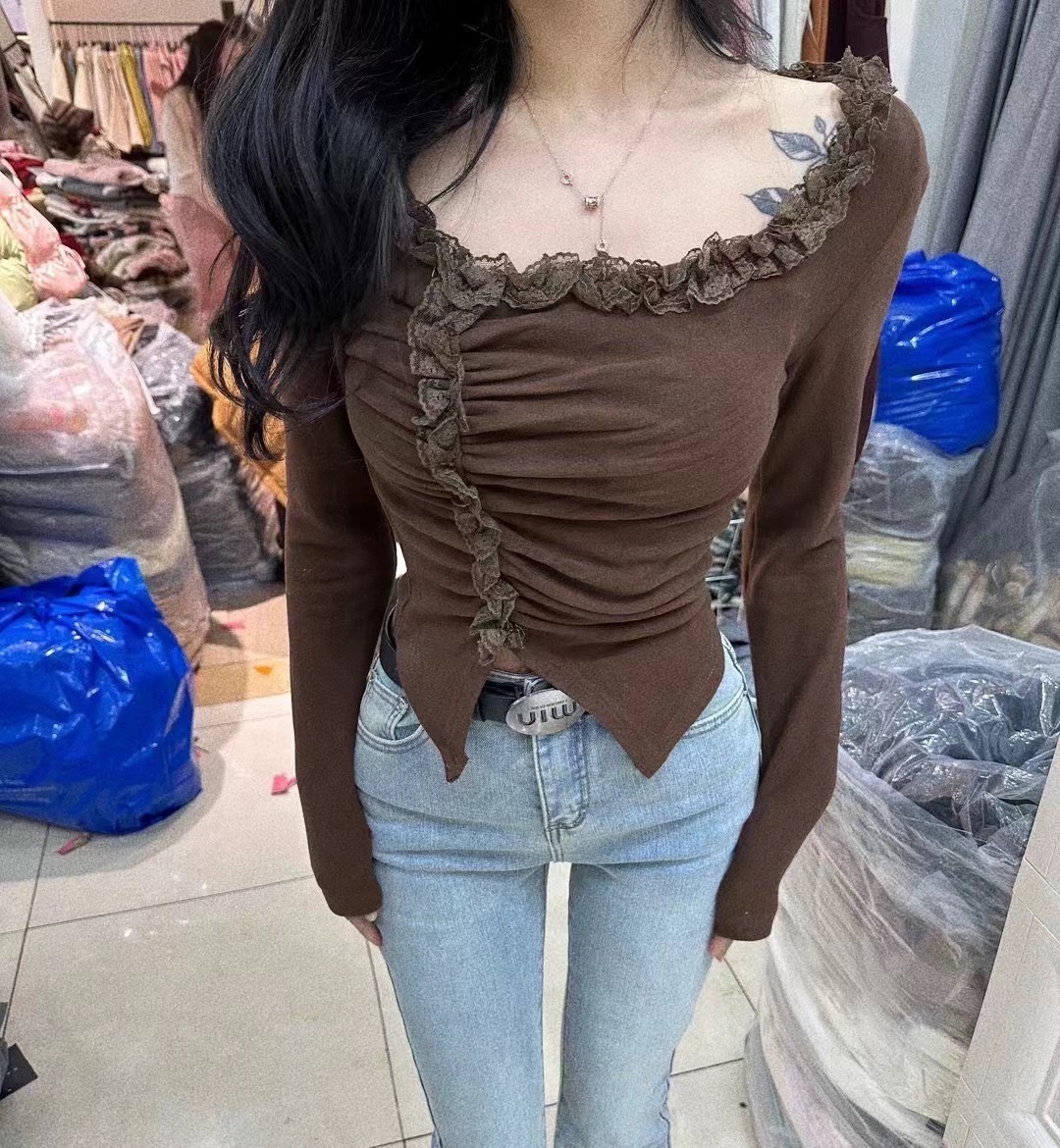 2024 Spring Korean Style Slimming Irregular Bottoming Shirt Cautious Sloping Collar Lace Splicing Pleats Women