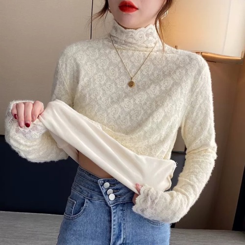 Velvet apricot color bottoming shirt for women, autumn and winter style, half turtleneck, long sleeves, lace, versatile, beautiful and chic, trendy top