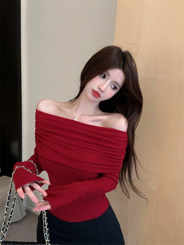 Korean version slimming one-line collar, off-shoulder design, long-sleeved pure lust top, bottoming shirt, trendy real shot for women