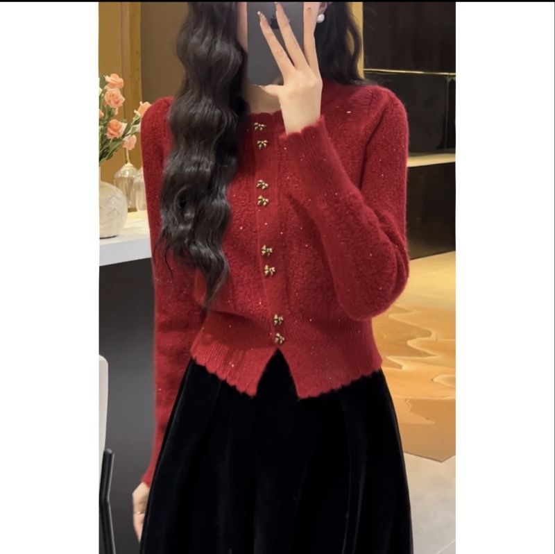 Red berry autumn and winter new style small fragrant butterfly gold button sweater women's long-sleeved solid color versatile sweater cardigan trendy