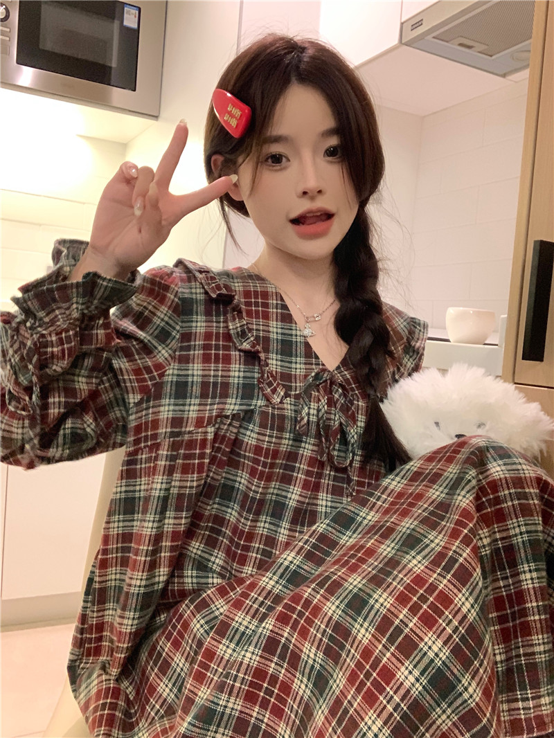 Real Shot Korean Version Loose Comfortable Couple Spring and Autumn Fleece Color Stripe Loose Casual Home Wear Set Dress 