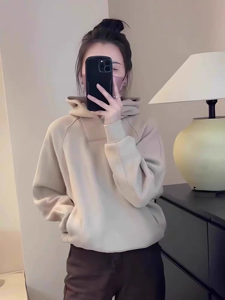 CVC Chinese cotton European plus velvet hooded sweatshirt for women in spring and autumn with high-end top and jacket for small people