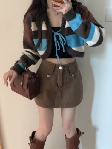 Real shot of hot girl's design contrasting niche loose short striped lace-up knitted cardigan two-piece set
