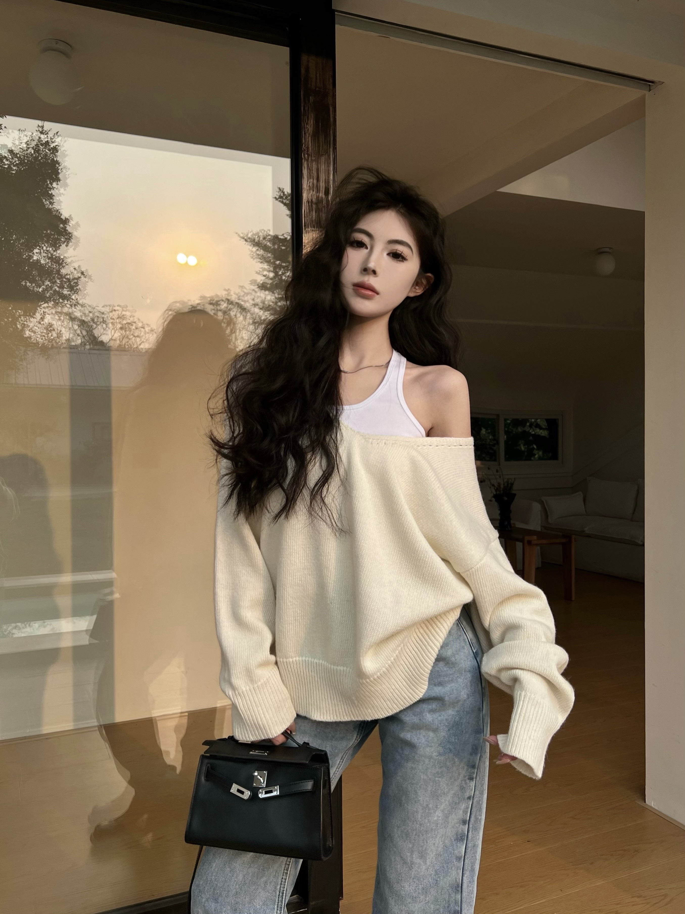 Actual shot of lazy style pure desire V-neck loose sweater, versatile basic and essential base layer vest