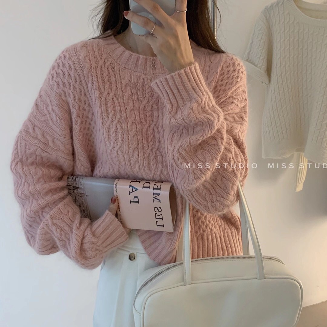 New gentle temperament small retro twist short long-sleeved pullover sweater for women chic Korean top