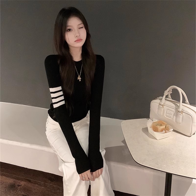 手臂條紋薄款針織衫女秋季小眾潮牌減齡學院風百搭顯瘦圓領上衣潮