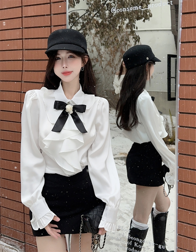 Real shot of French bow white satin palace shirt for ladies