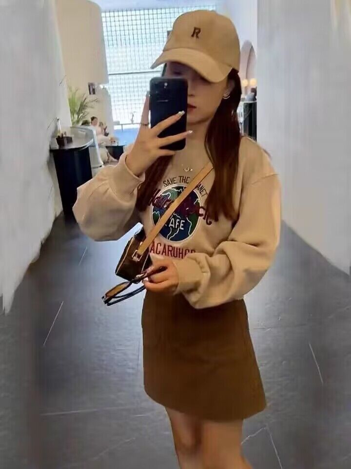 春季茶系穿搭氣質名媛高級感冷淡系御姐風小個子休閒炸街衛衣套裝