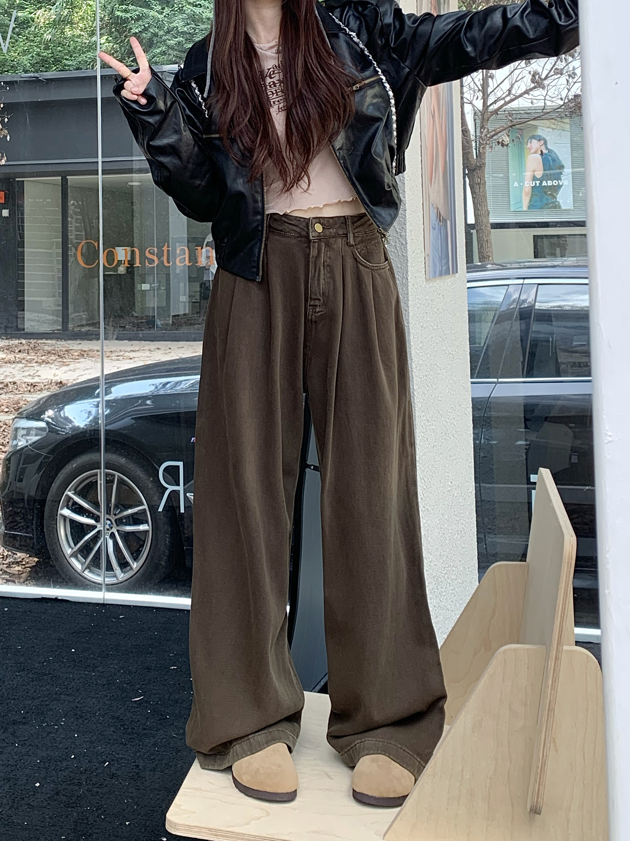 Actual shot of Maillard style loose wide-leg slimming and versatile jeans