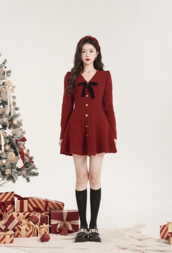 慵懒风V领毛衣连衣裙女小红裙冬季新款法式针织打底长袖圣诞裙子