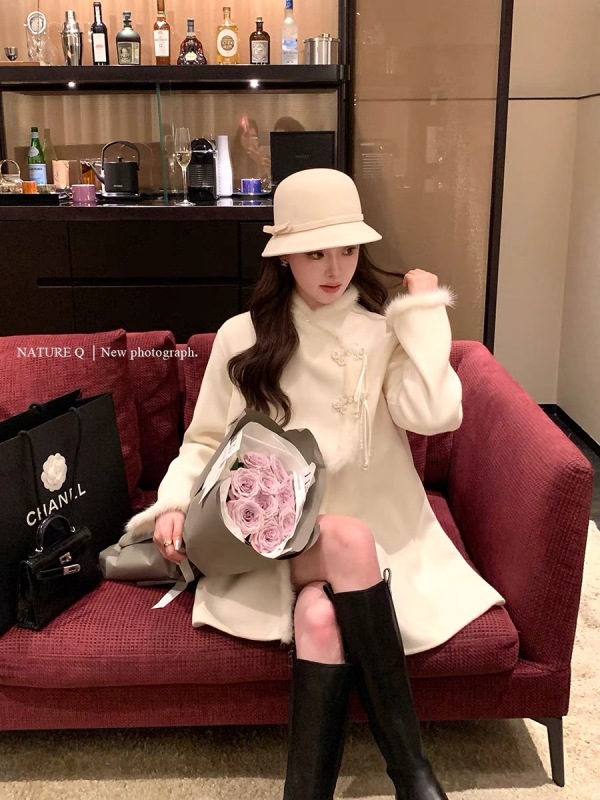 Yang Xiaojuan New Chinese Style Woolen Jacket Down Coat Women's National Style Plate Button/Mink Fur Splicing