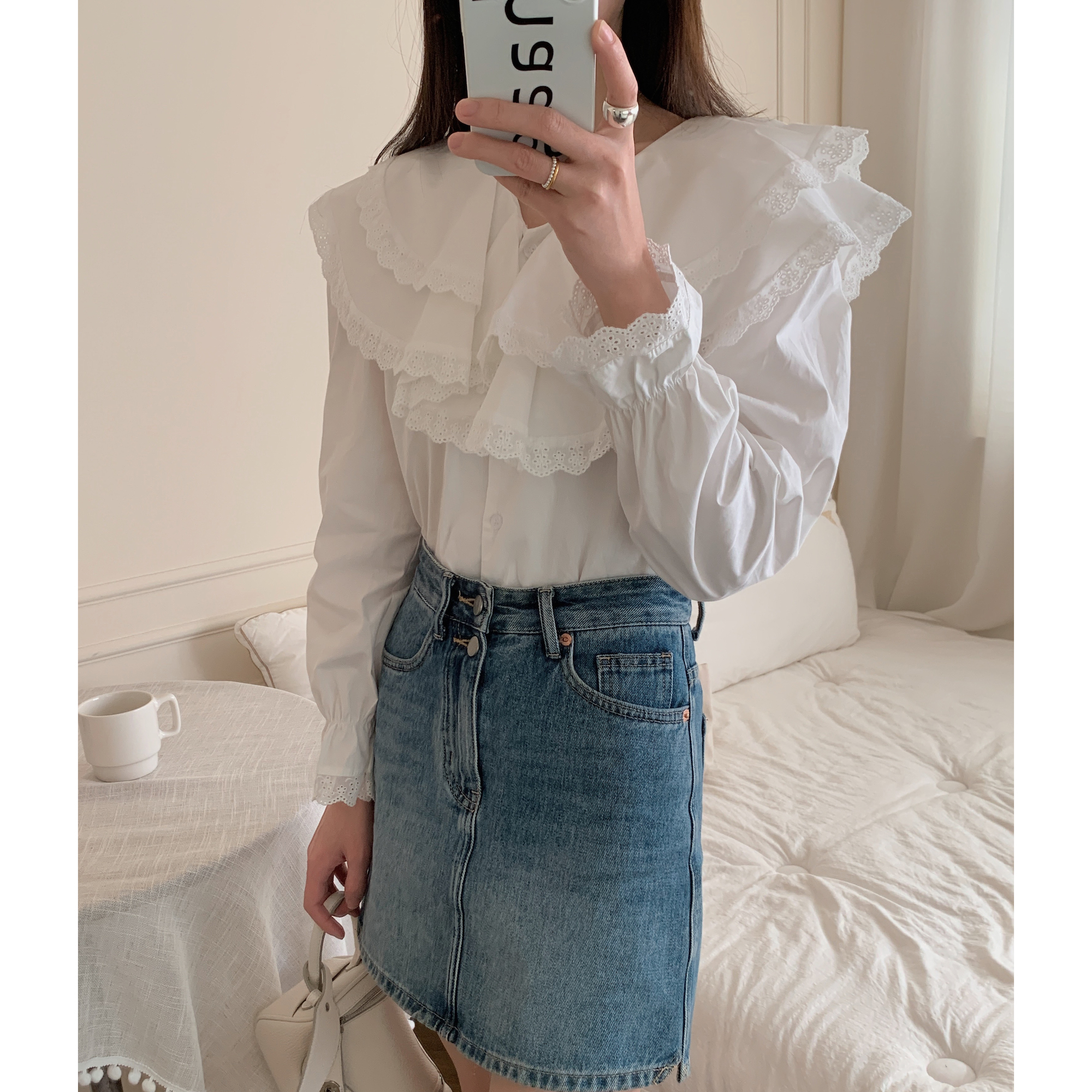 Real shot, early spring, pink color, embroidered lace splicing, double-layer large lapels, pure cotton shirt