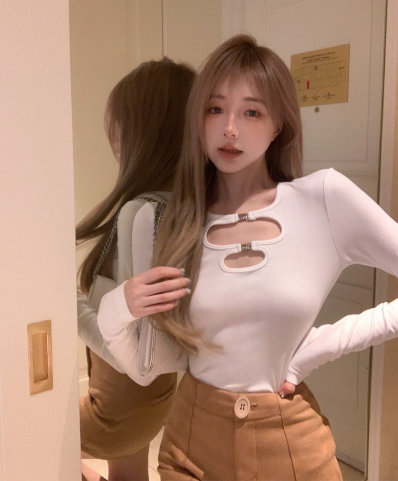 實拍 歐美辣妹長袖修身圓領鏤空純欲氛圍感上衣