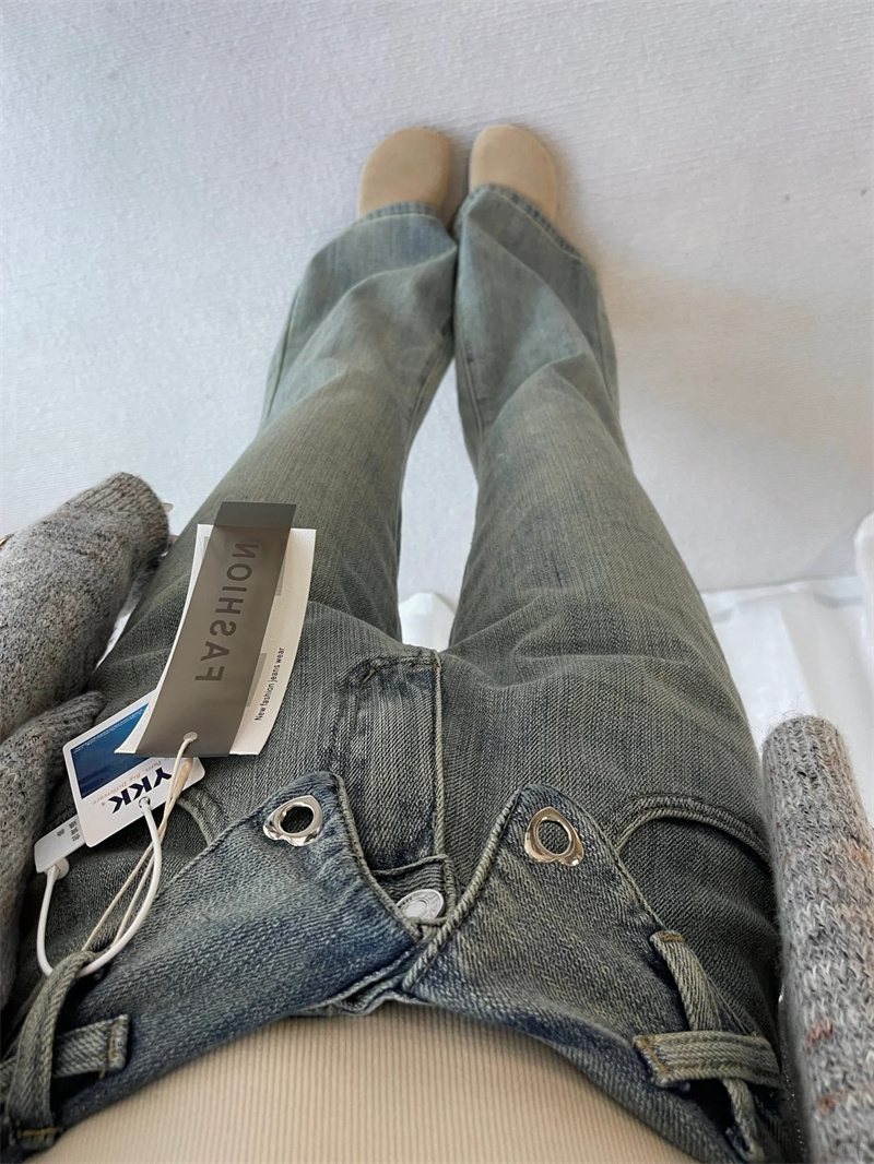 2024 Korean version of winter versatile loose boot-cut pants that don’t stick to the legs, fashionable slimming American retro jeans