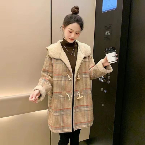 Xiaoxiangfeng woolen coat for women 2024 spring and autumn new hooded houndstooth lamb velvet long temperament woolen coat