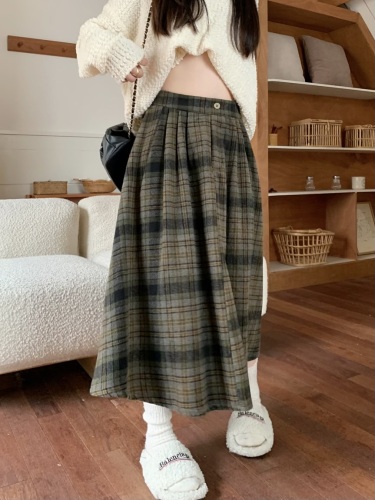 Actual shot of the new Korean style autumn and winter high-waisted woolen plaid skirt with large swing umbrella skirt and long skirt