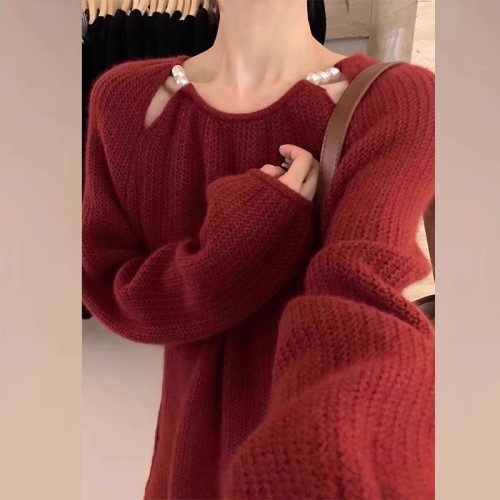 High-end New Year's red sweater for women in autumn and winter, new design, bottoming shirt, loose knitted top