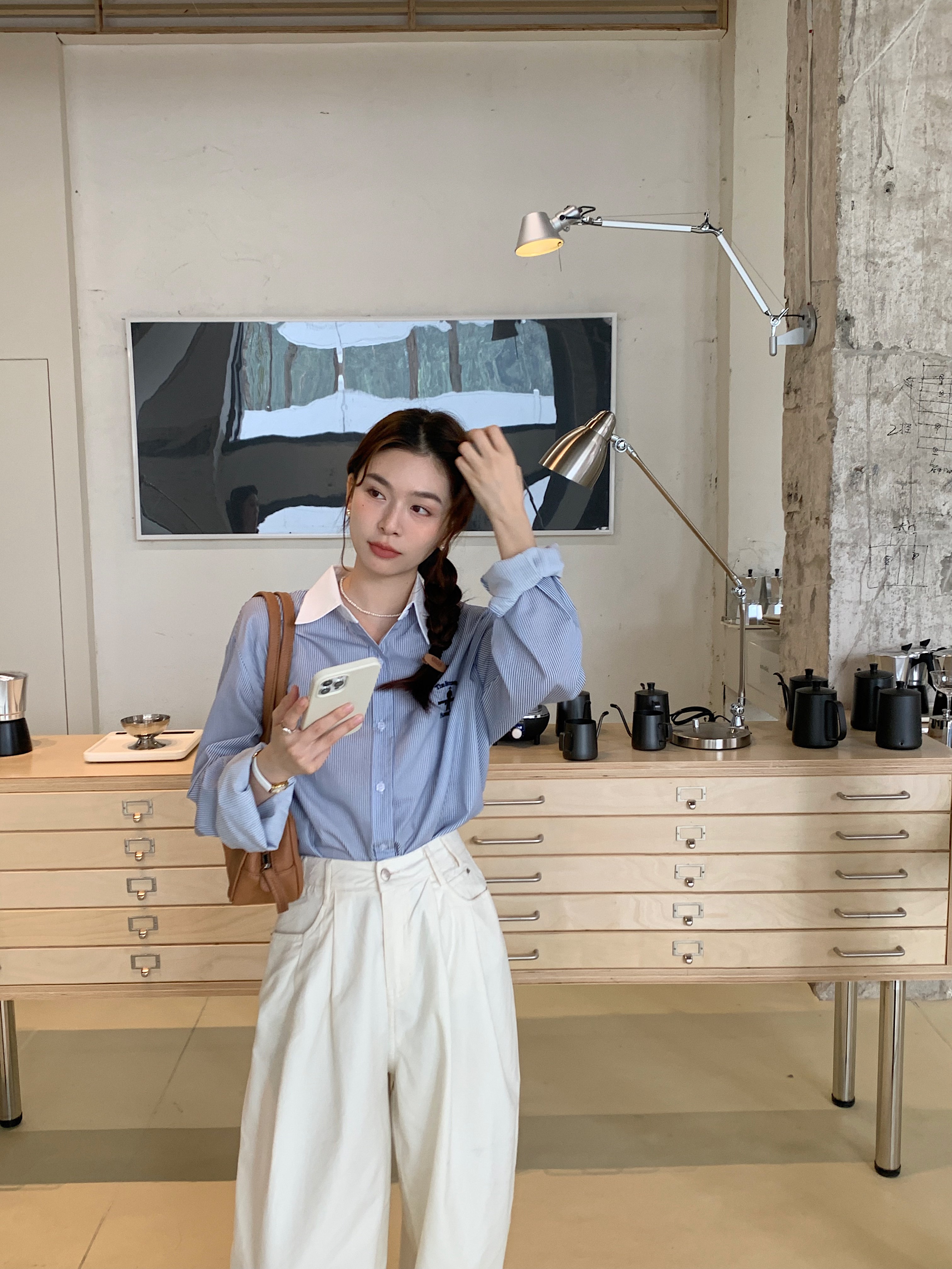Actual shot of 2024 spring new Korean chic temperament Omni contrast striped embroidered shirt