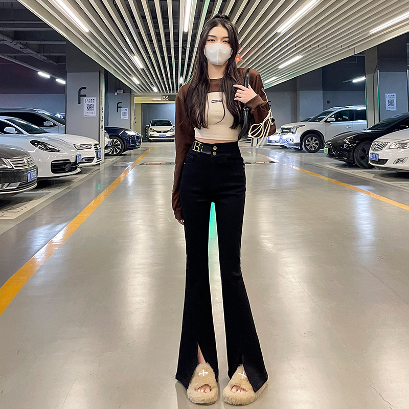 Actual shot of 2024 early spring fashion high-waisted slimming horseshoe floor-length slightly flared pants slit jeans for women