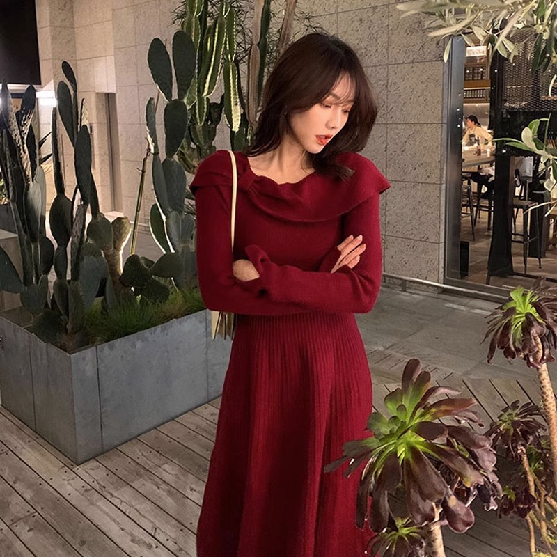 New Year's red shirt skirt autumn and winter elegant temperament chic pure lust sexy slimming age-reducing knitted dress for women
