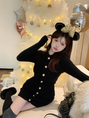 Actual shots ~ hot girls’ inner wear rules for autumn and winter. New diamond knitted bottoming sweater dress with slimming temperament.