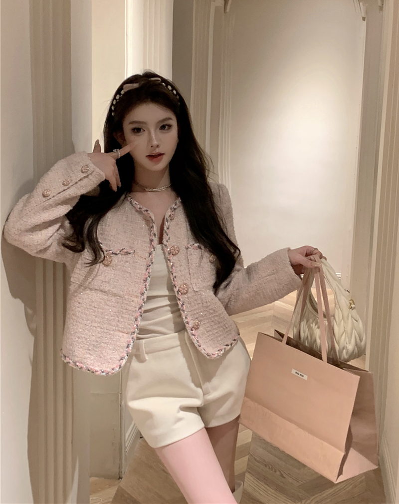 Real shot of retro scented woolen jacket for women