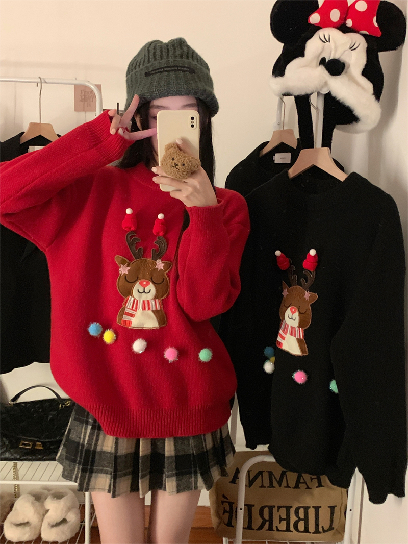 Actual shot of the new Korean style loose wool ball lazy style loose sweater