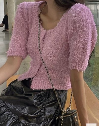 2024 new age-reducing temperament puff short-sleeved knitted cardigan square neck slim wool sweater top