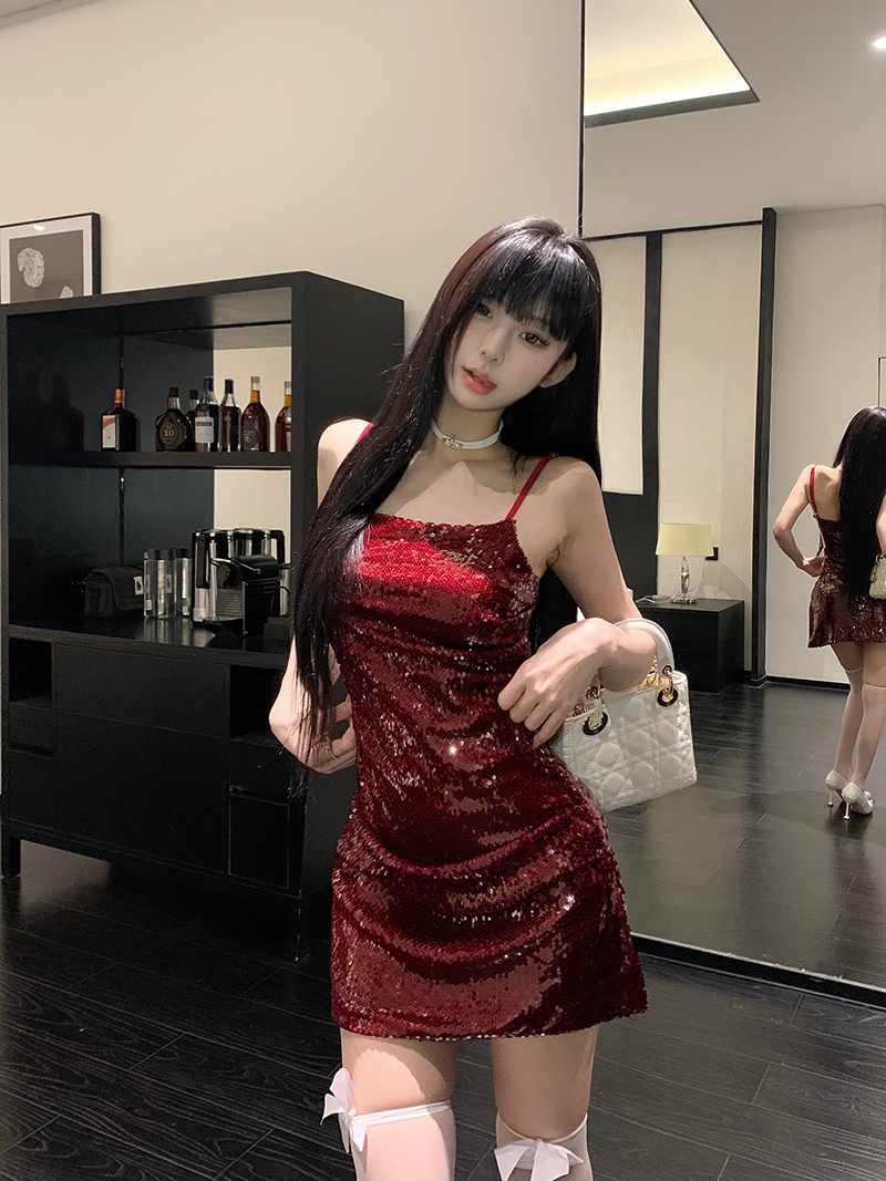 Real shot red sequin suspender dress, French socialite temperament, pure desire style, new dress for women