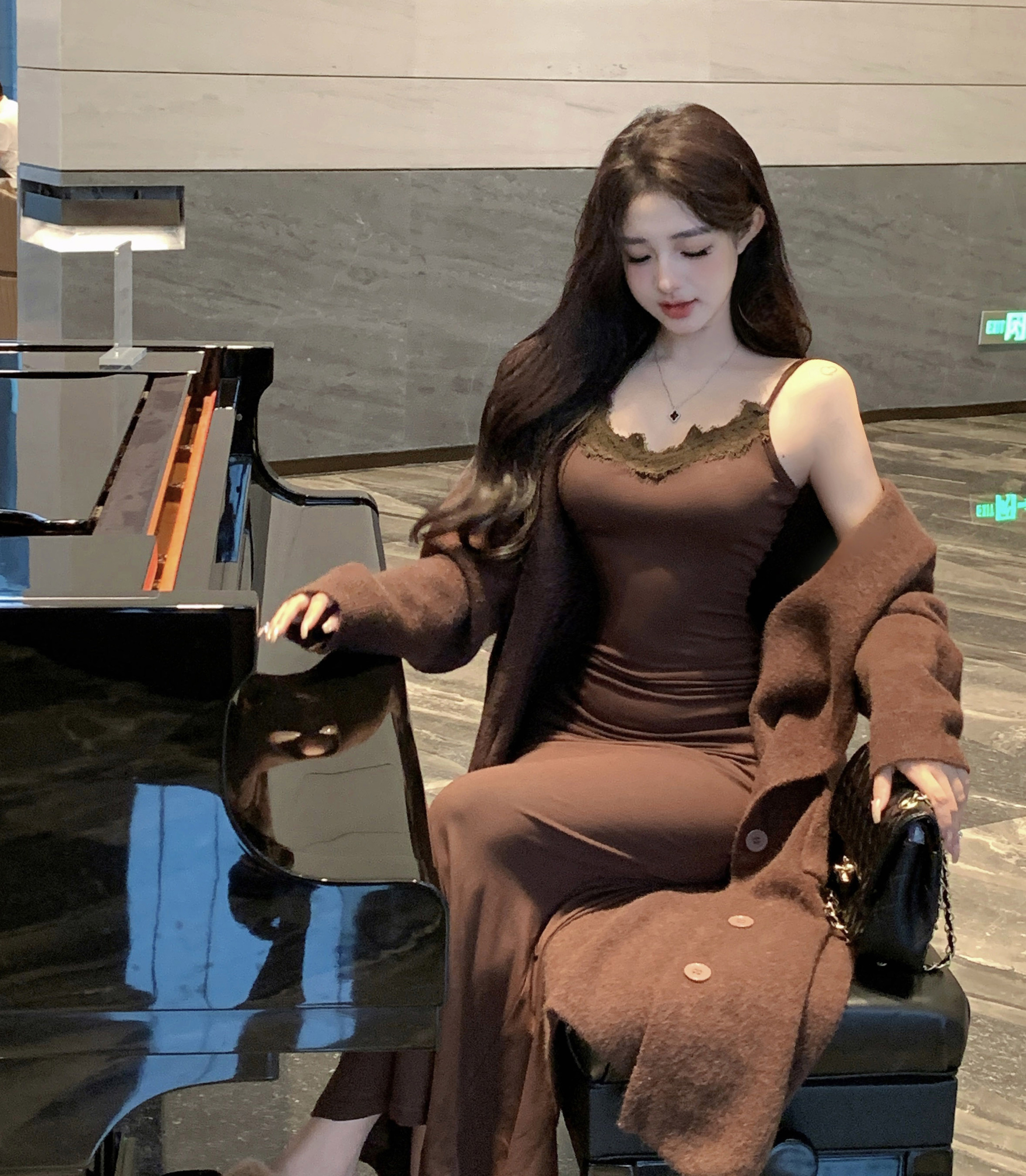 實拍~美拉德性感蕾絲內搭吊帶長裙慵懶感氣質中長款連帽外套