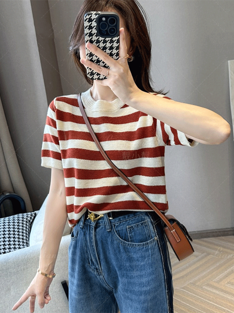 French short round neck striped sweater for women 2024 new summer age-reducing beautiful sweater with temperament and casual top