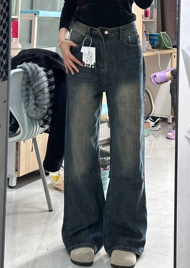 Retro leg-revealing straight jeans for fall and winter, versatile slimming, high-quality bootcut pants
