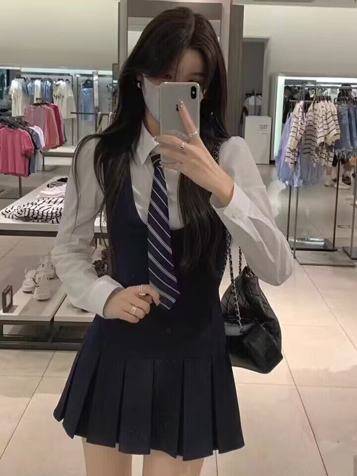 學院風純欲白襯衫長袖甜辣套裝女秋季新款小個子馬甲背心裙兩件套