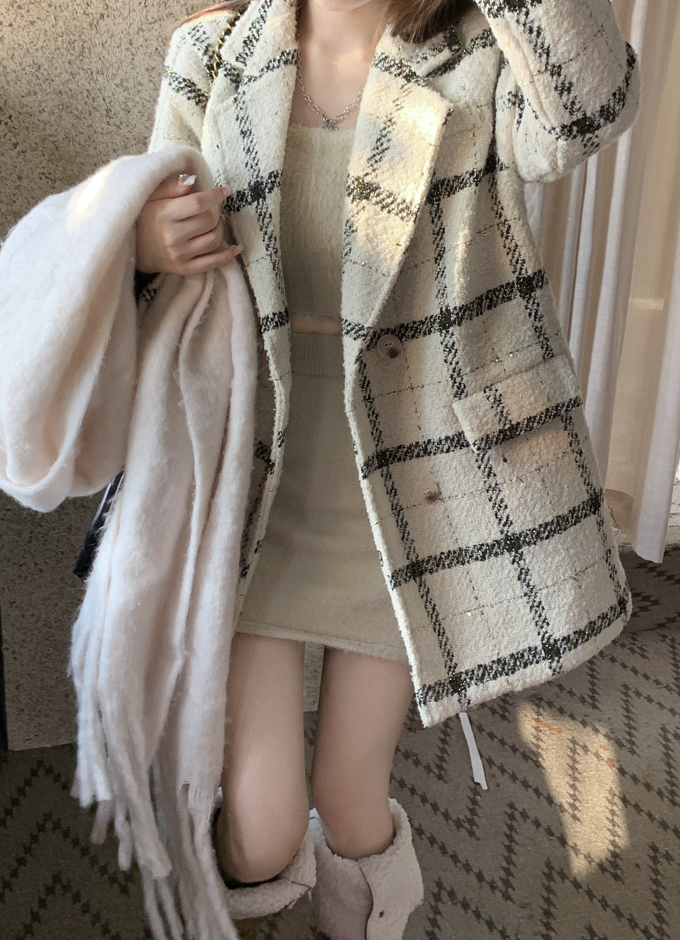 Actual shot of Xiaoxiang style thickened plaid jacket, versatile slimming quilted autumn and winter top for women