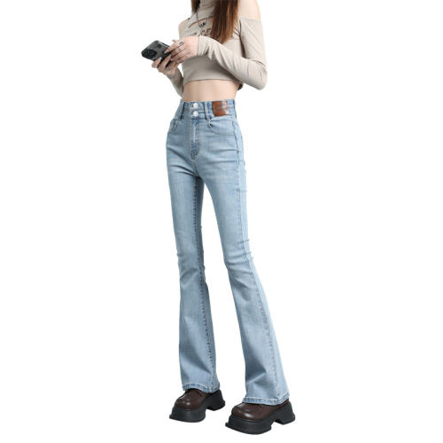 Actual shot of spring new light blue high-waisted bootcut jeans, slim horseshoe pants, slim stretch flared pants