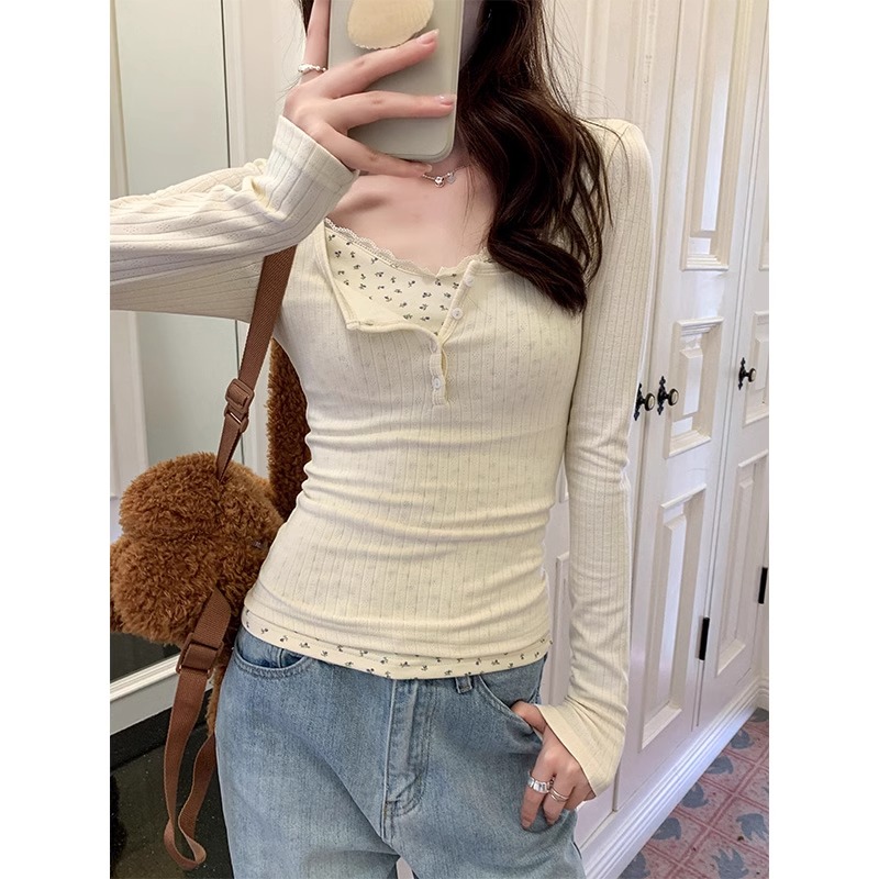 Chic floral low-neck bottoming shirt for women, spring new style button long-sleeved T-shirt, beautiful fake two-piece u-neck top