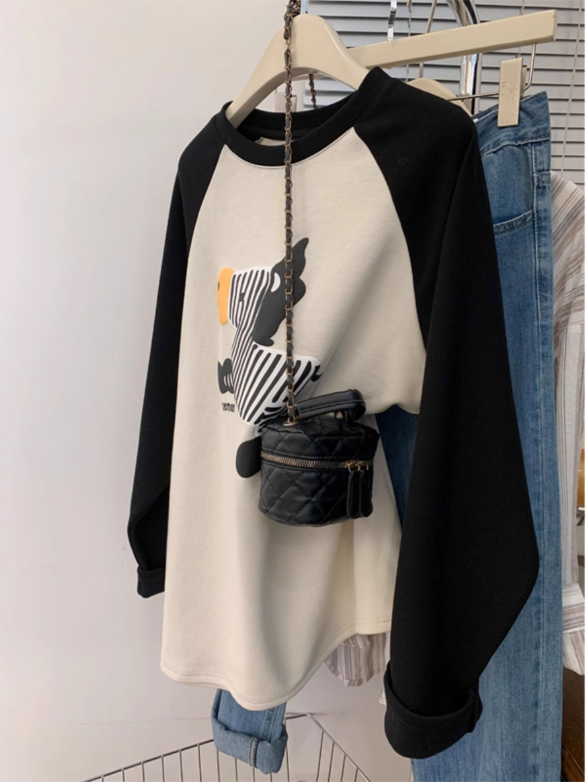 European raglan sleeve T-shirt for women, thickened velvet, autumn and winter inner layering shirt, loose long-sleeved top for small people