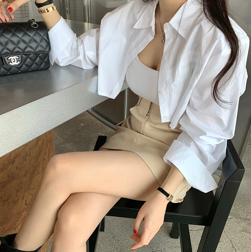 Original retro curved navel-baring design short elegant shirt