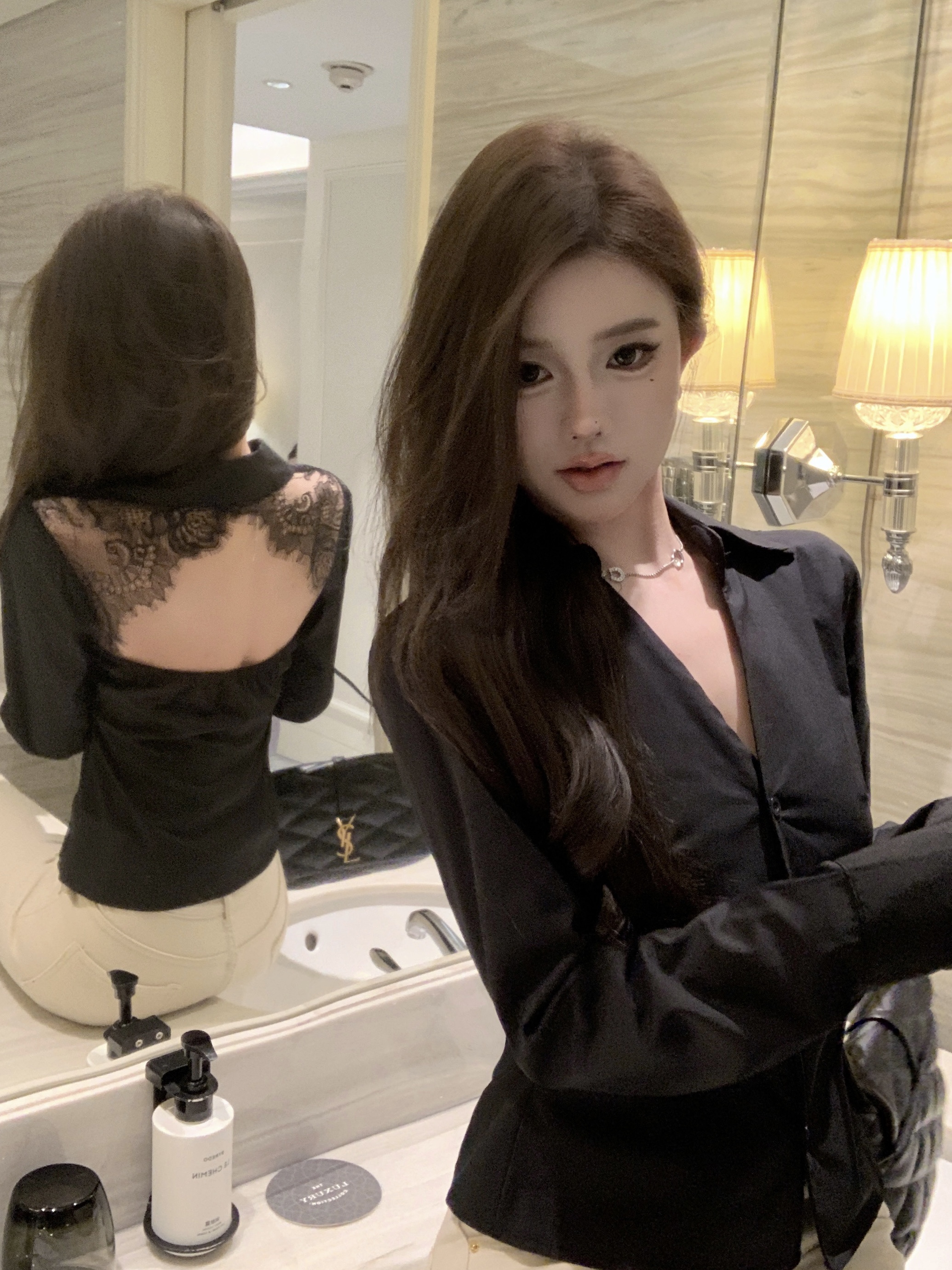Real shot of black and white back stitching lace shirt for women spring V-neck design sexy inner top