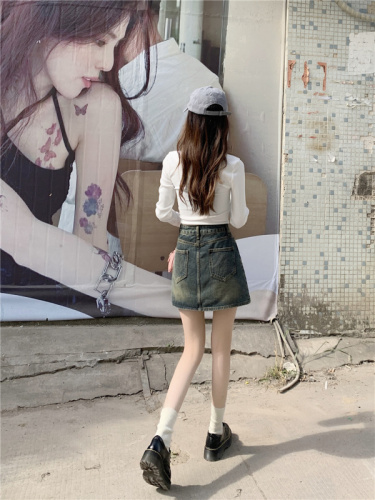 Actual shot~New high-waisted slimming A-line hip-covering anti-exposure retro denim short skirt for women