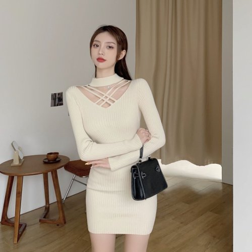 ****~Real shot of sexy halterneck cross hollow slim long-sleeved knitted dress short skirt for women in autumn and winter