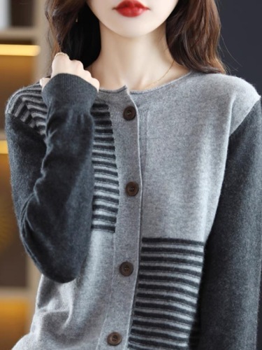 2024 Spring New 100% Pure Wool Cardigan Women's V-neck Striped Color Block Cashmere Sweater Coat Knitwear
