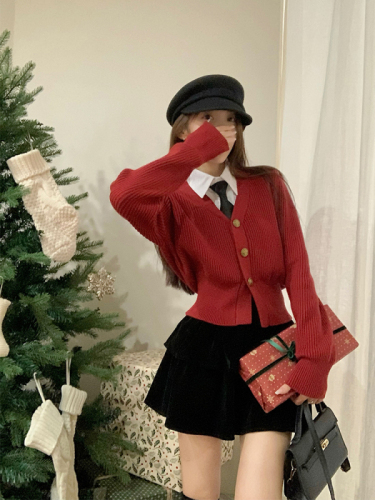 实拍 新年圣诞跨年闺蜜款红色毛衣v领开衫温柔学院风针织衫三件套
