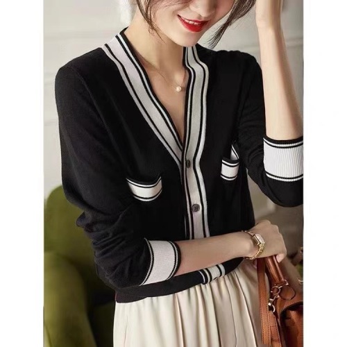 2024 Spring New Women's Knitted Cardigan Loose Casual Lazy Style Top Thickened Long Sleeve Jacket