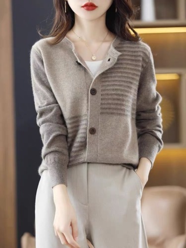 2024 Spring New 100% Pure Wool Cardigan Women's V-neck Striped Color Block Cashmere Sweater Coat Knitwear