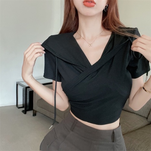 Actual shot of 2024 spring and summer new fashion collar crossover design slim short hooded T-shirt for women
