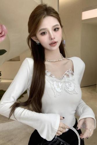Real shot~Pure Desire Hot Girl Short Square Neck Top Female Spring Butterfly Embroidered T-shirt Bell Sleeve Slim Bottoming Shirt