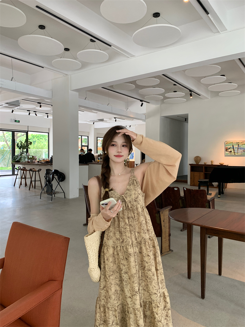 實拍~法式復古設計感韓風吊帶度假連衣裙女+披肩