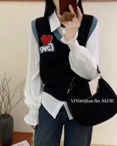 V-neck knitted vest for women in autumn and winter outer sweater vest layered vest sleeveless top